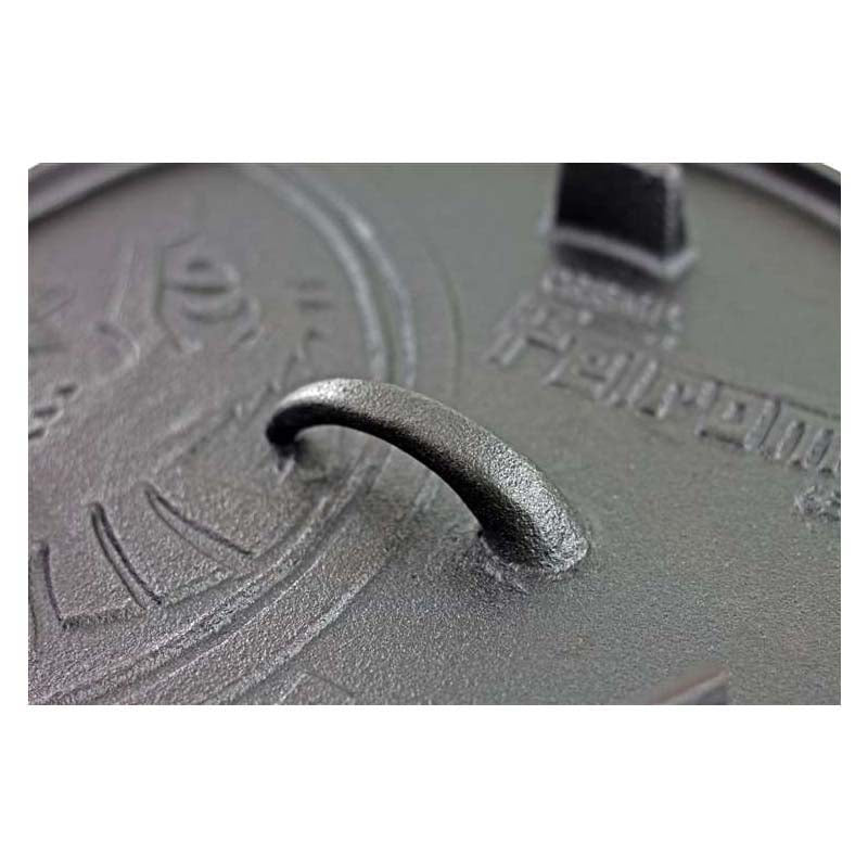 Petromax Dutch Oven FT12 With Legs