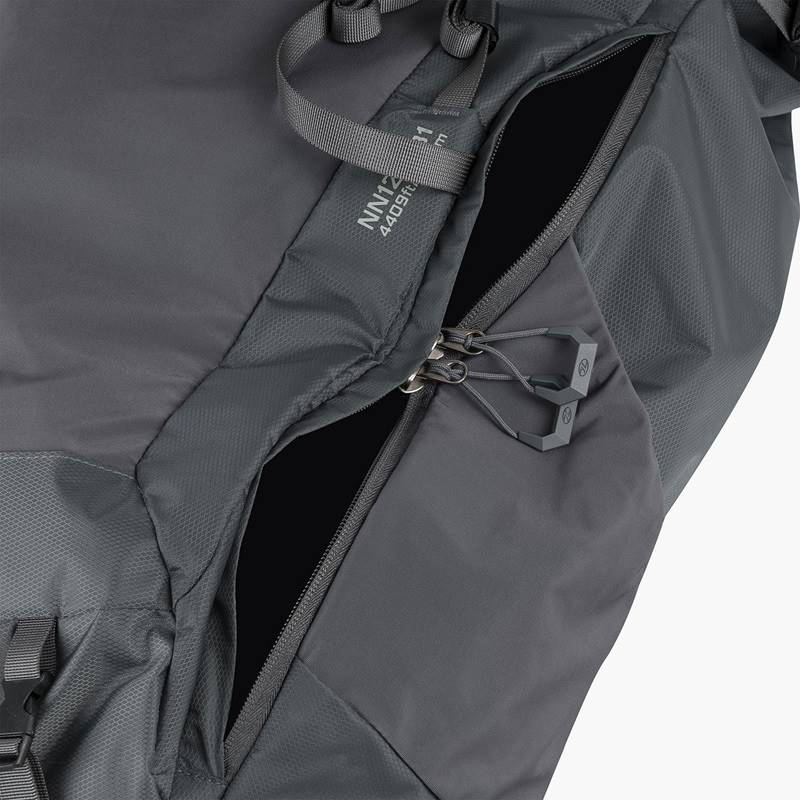 Highlander Ben Nevis Rucksack 65Ltr Grey